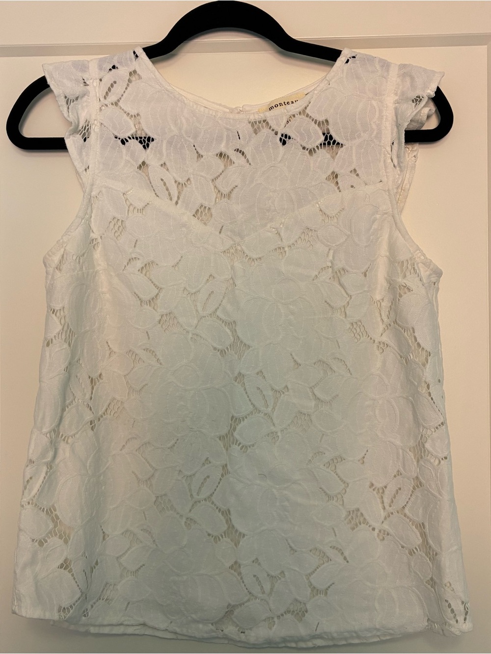 Monteau White Lace Cap-Sleeve Top